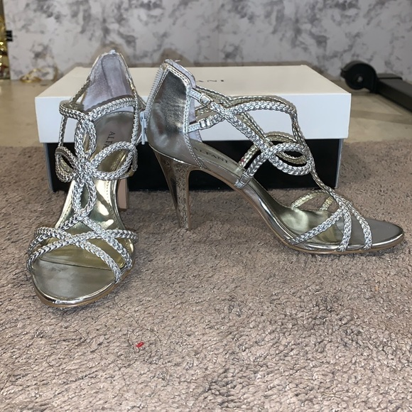 Alfani Womens 6.5 M Adenna Dress Sandals Silver Heels Shoes - Picture 2 of 7